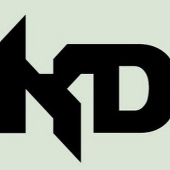 Meet your Posher, Devlyn - Picture 1 of 1